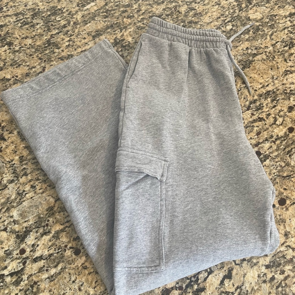 Old Navy Cargo Sweatpants